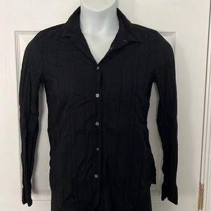 Gap black fitted boyfriend shirt in textured stripes